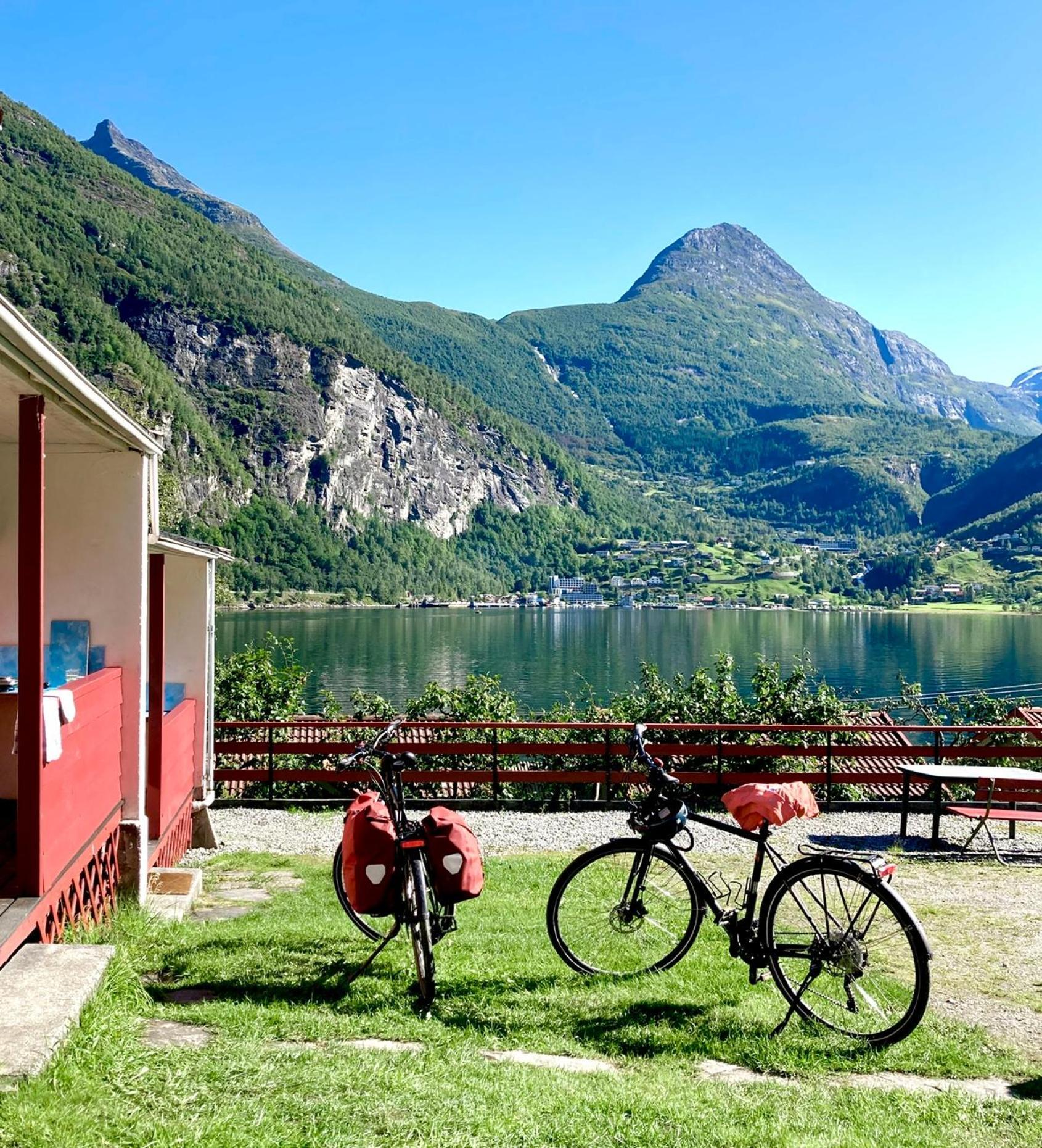 Fjorden Campinghytter Geiranger Exteriér fotografie